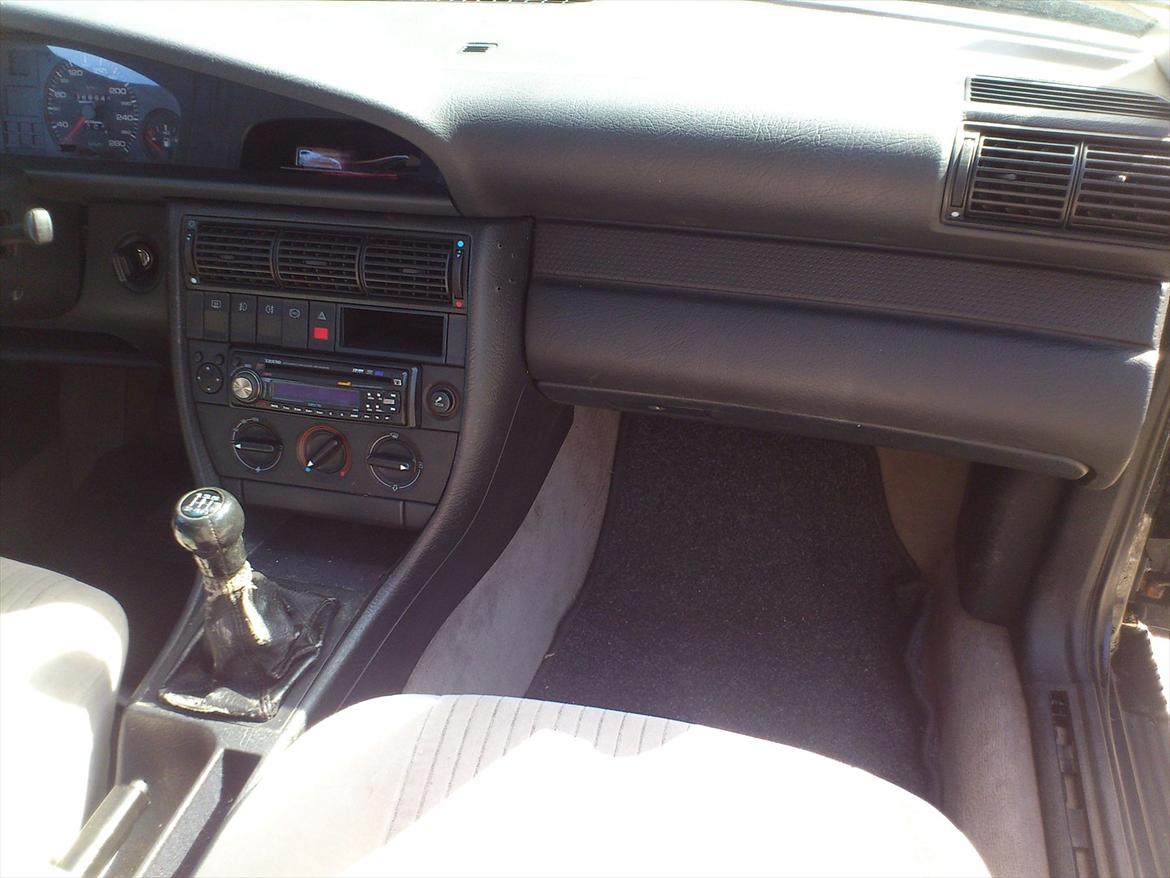 Audi 100 - 2.3 E billede 8