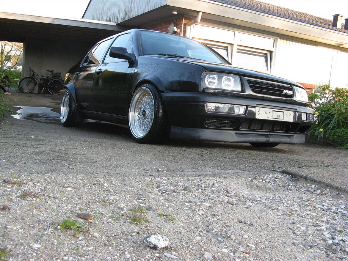 VW Vento VR6 under bredbygning billede 1