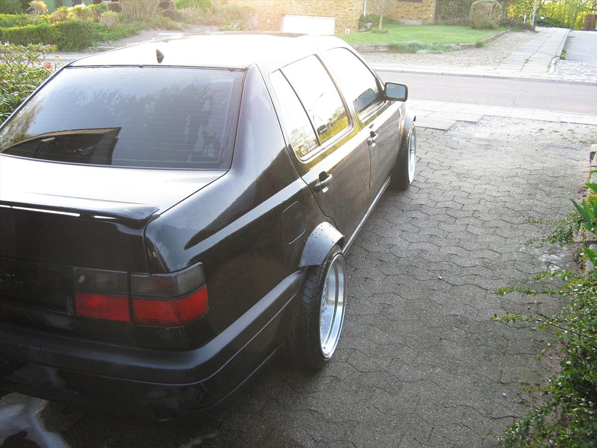 VW Vento VR6 under bredbygning billede 7