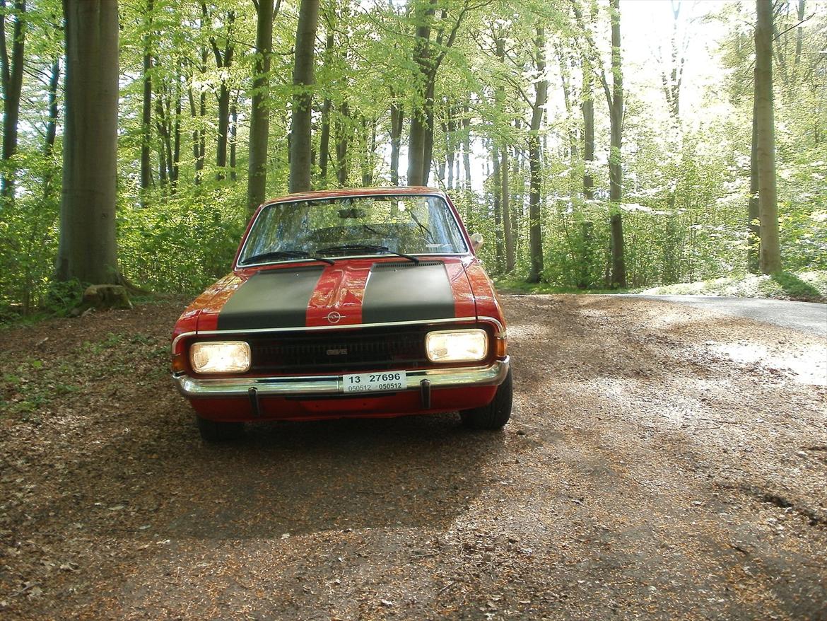 Opel commodore A coupe billede 12