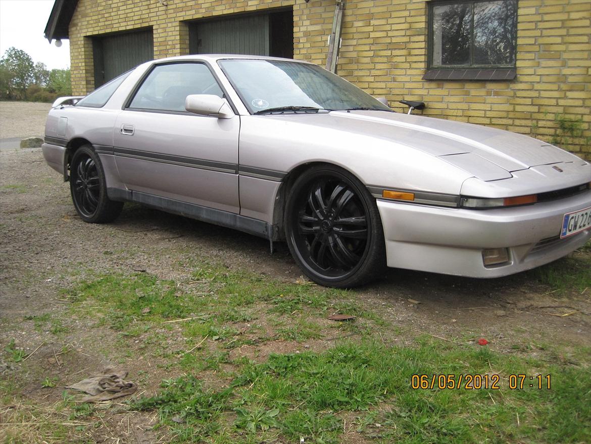 Toyota supra - dejlig med 20" alu og sænket  billede 1