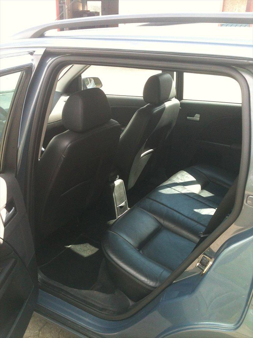 Ford Mondeo Ghia Stc. Solgt billede 9