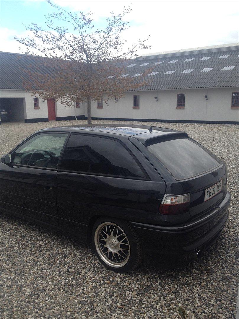 Opel Astra 2,0 gsi Blackie *DØD* billede 7