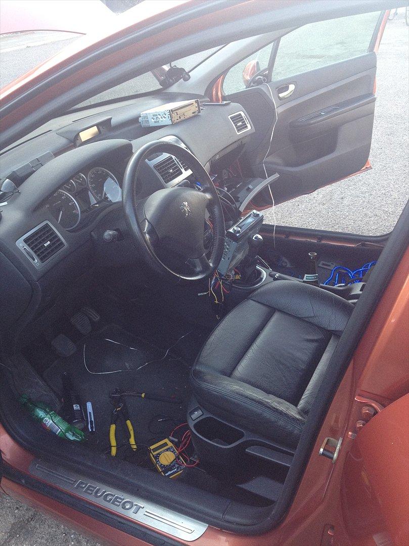 Peugeot 307, 2,0 Griffe billede 7