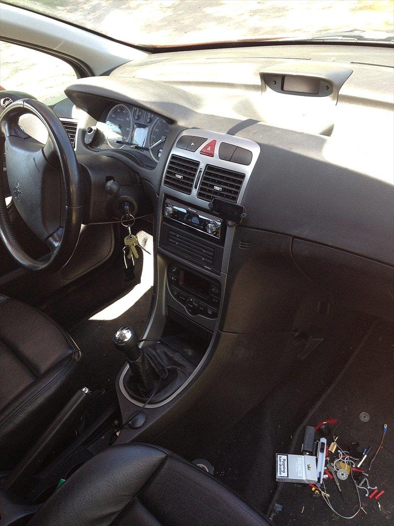 Peugeot 307, 2,0 Griffe billede 11