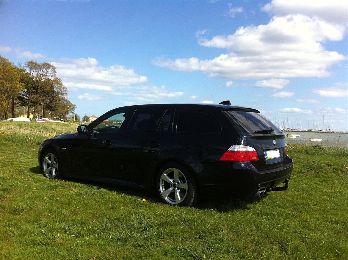 BMW 550i Touring (LCI) billede 9