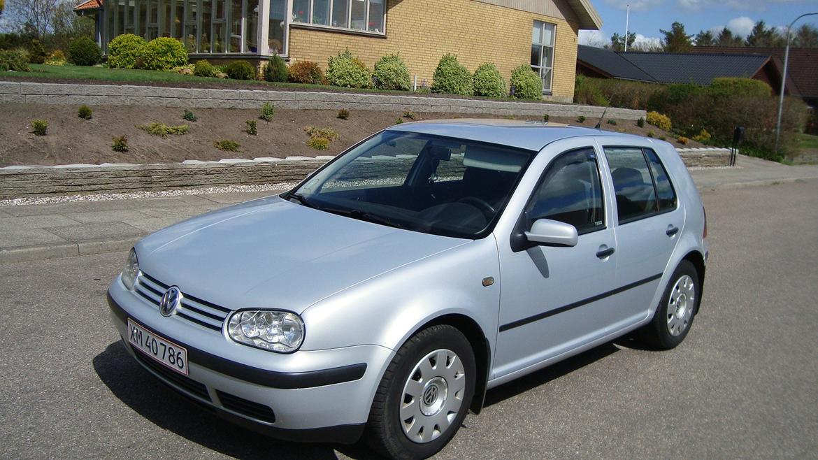 VW Golf 4 TDI solgt billede 2