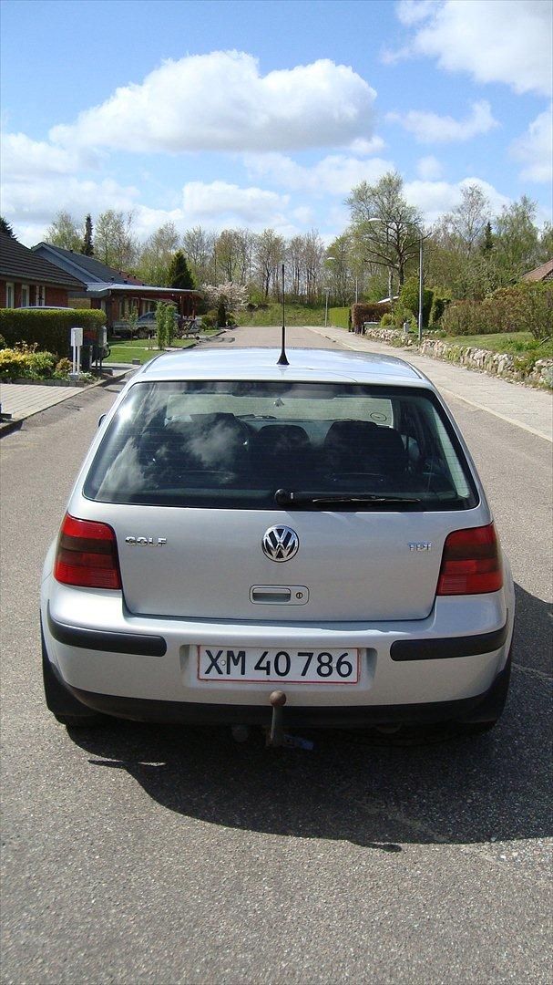 VW Golf 4 TDI solgt billede 10
