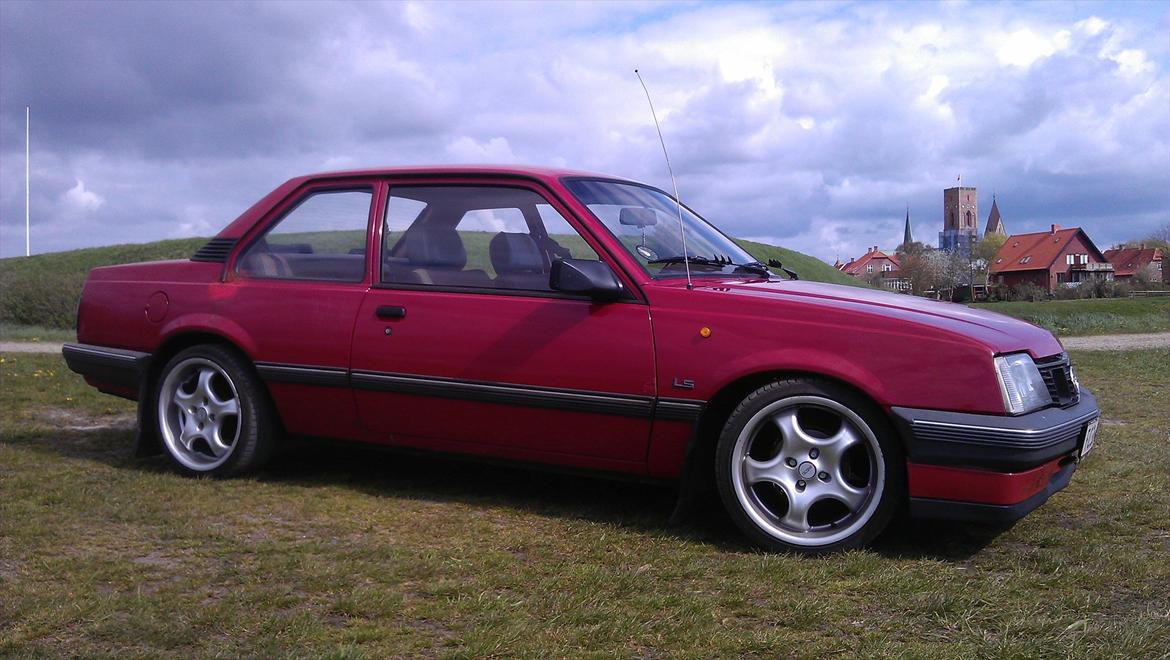 Opel Ascona C - LS - 2 dørs sedan - Nice ;) billede 15