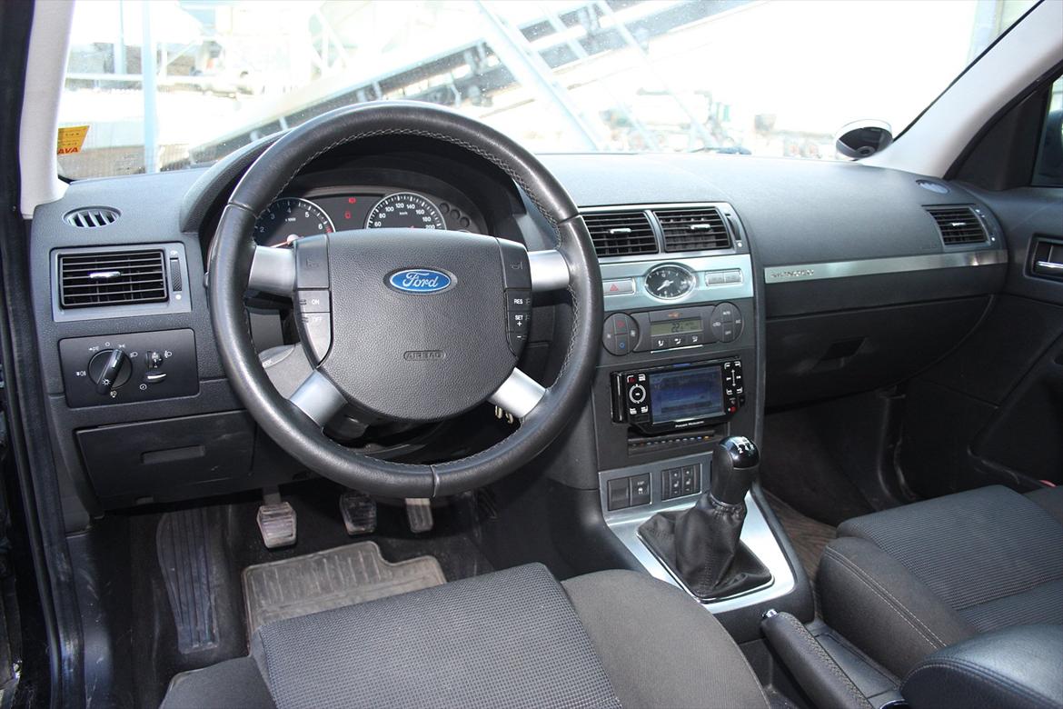 Ford Mondeo Titanium billede 16