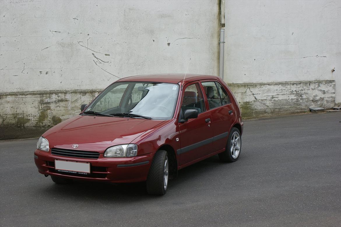 Toyota Starlet 1.3 16v SOLGT billede 8