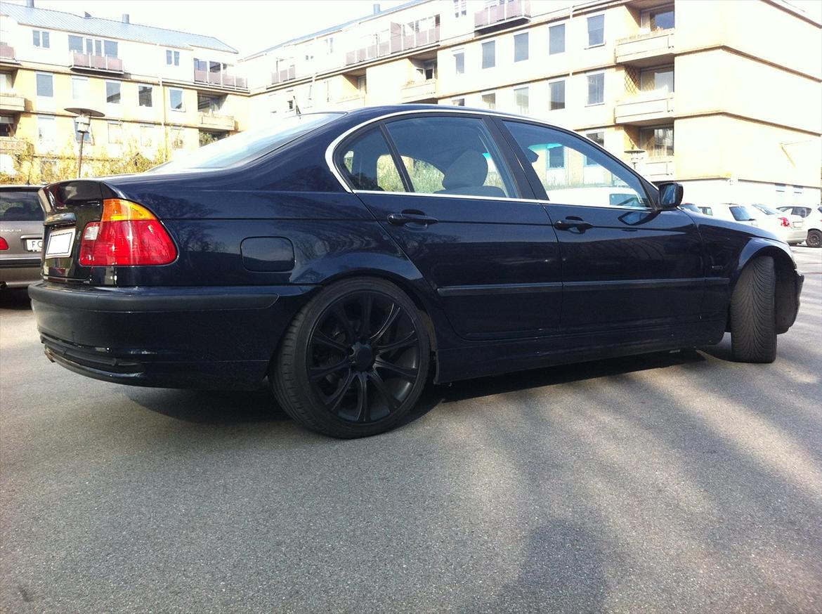 BMW 323 i E 46 steptronic Solgt billede 1