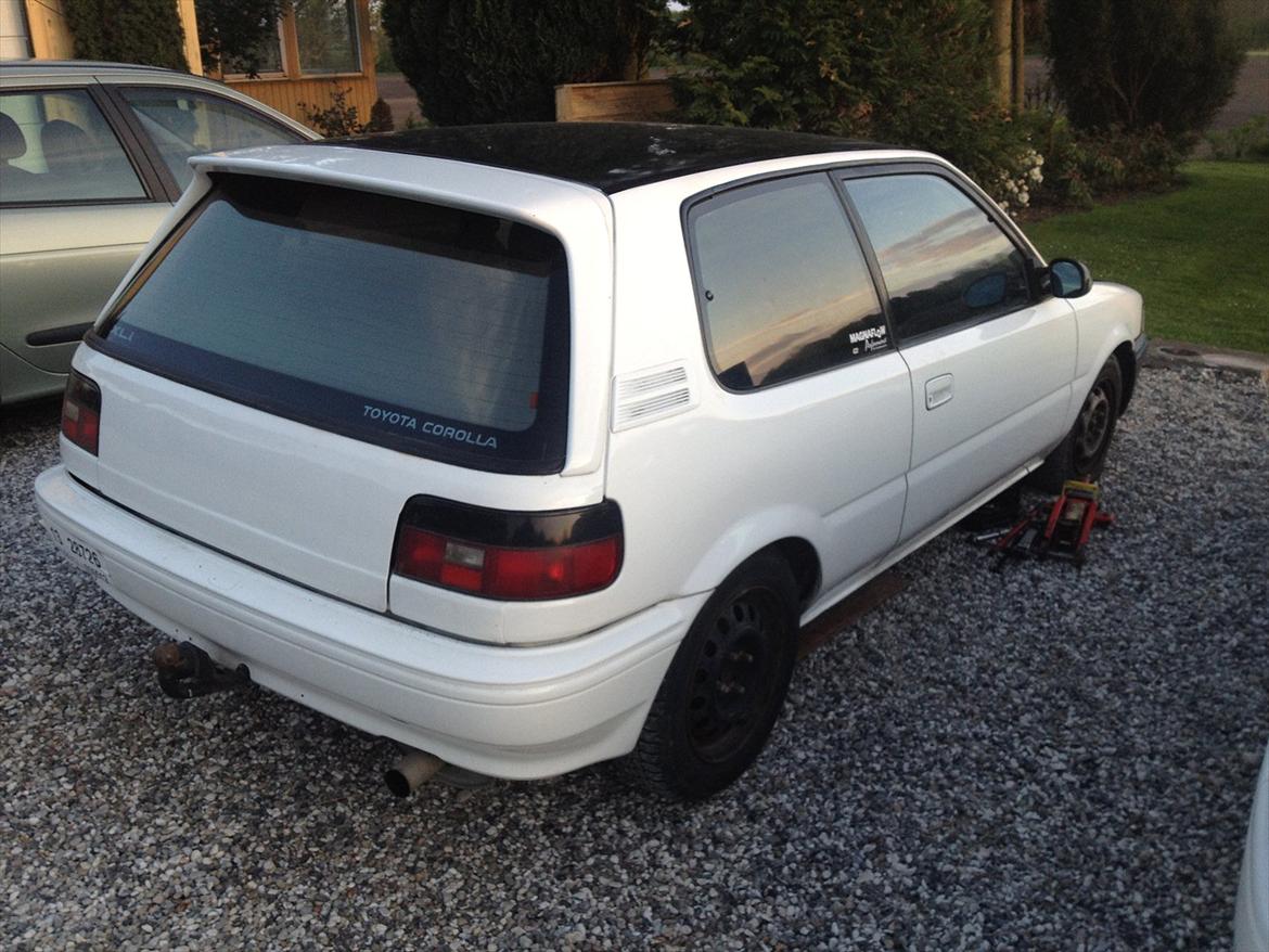 Toyota Corolla 1300  billede 9