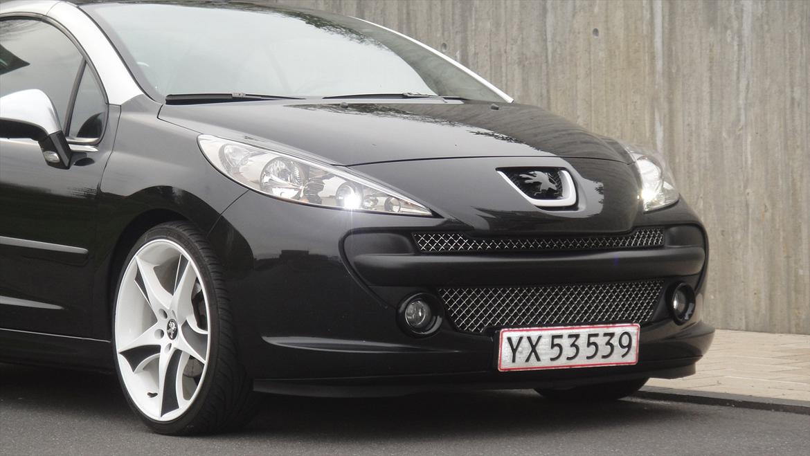 Peugeot - 207 RCC HDi FAP - RC-Line frontgrill fra Irmscher billede 4