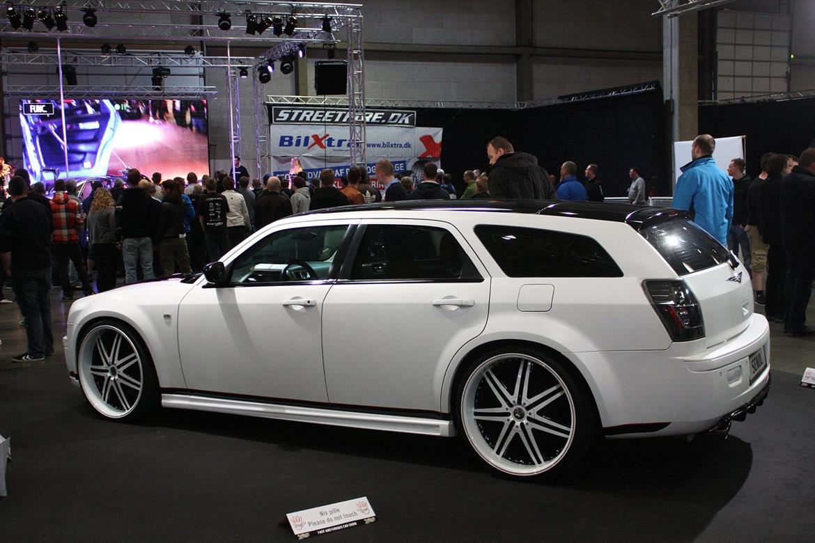 Chrysler 300C 5,7 V8 HEMI Touring VIP billede 4