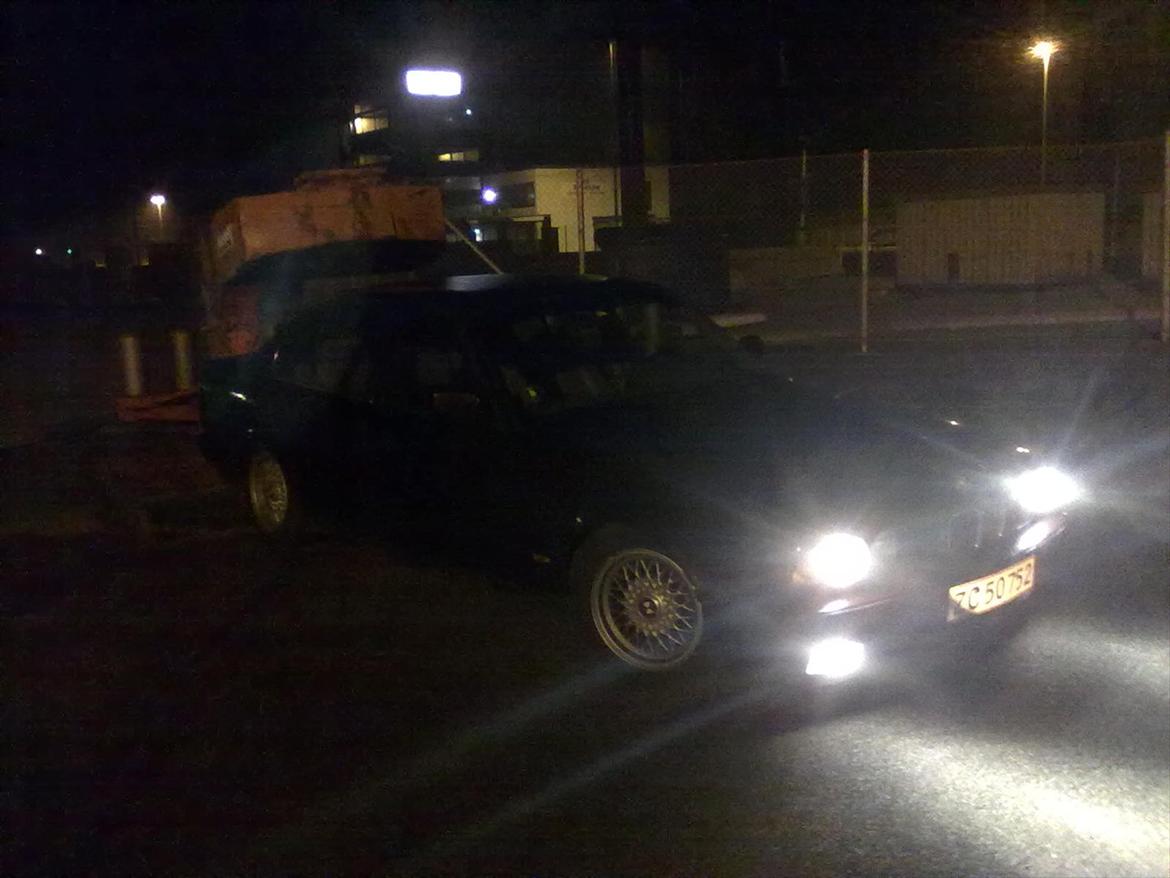 BMW e34 520i væk billede 2