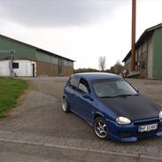 Opel Corsa B 16V