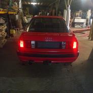 Audi 80 B4