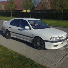 Nissan Primera SRI 1.6 16V Twincam