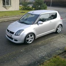 Suzuki Swift GL VVT