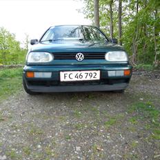 VW Golf 3 1,8 CL Solgt