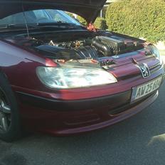 Peugeot 406