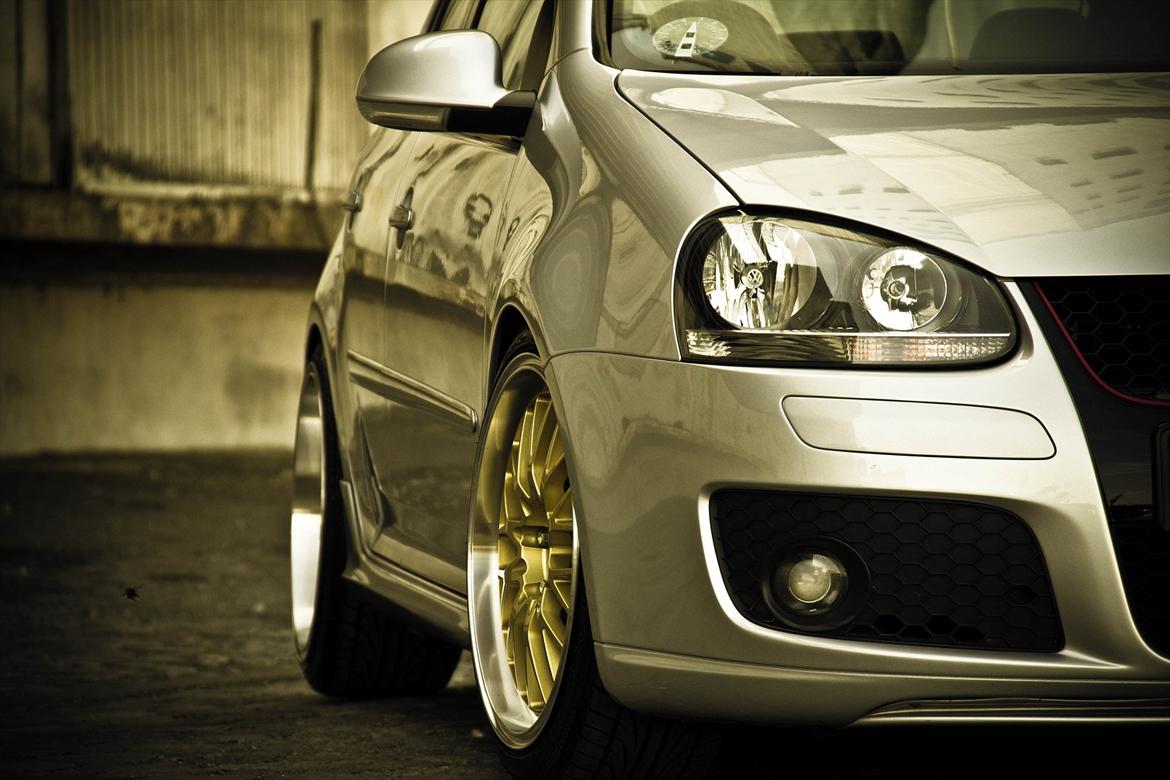 VW Golf 5 GTI "solgt" billede 3