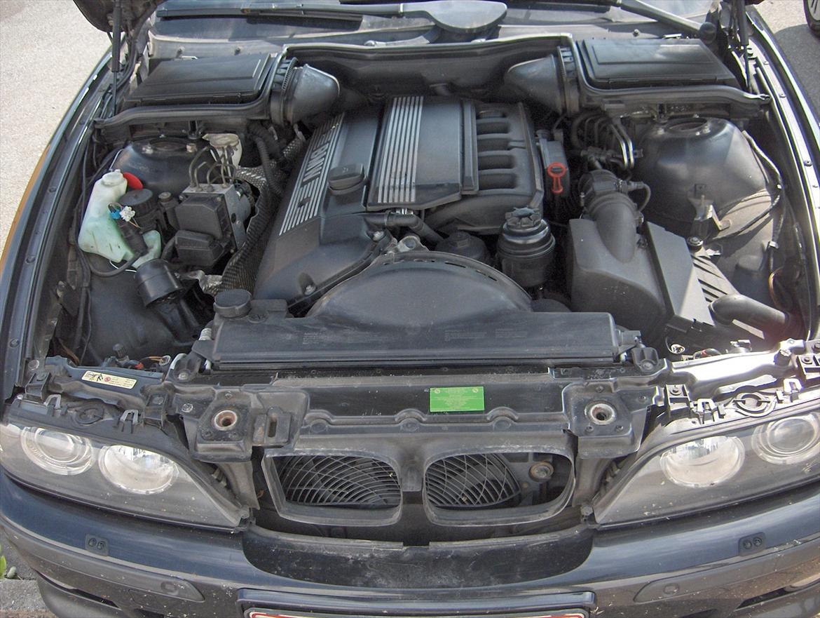 BMW E39 528ia billede 7