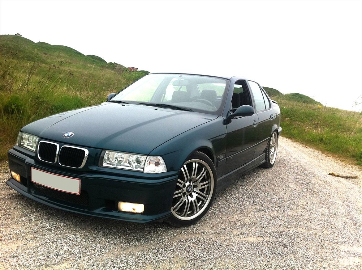 BMW 323i - E36 billede 1