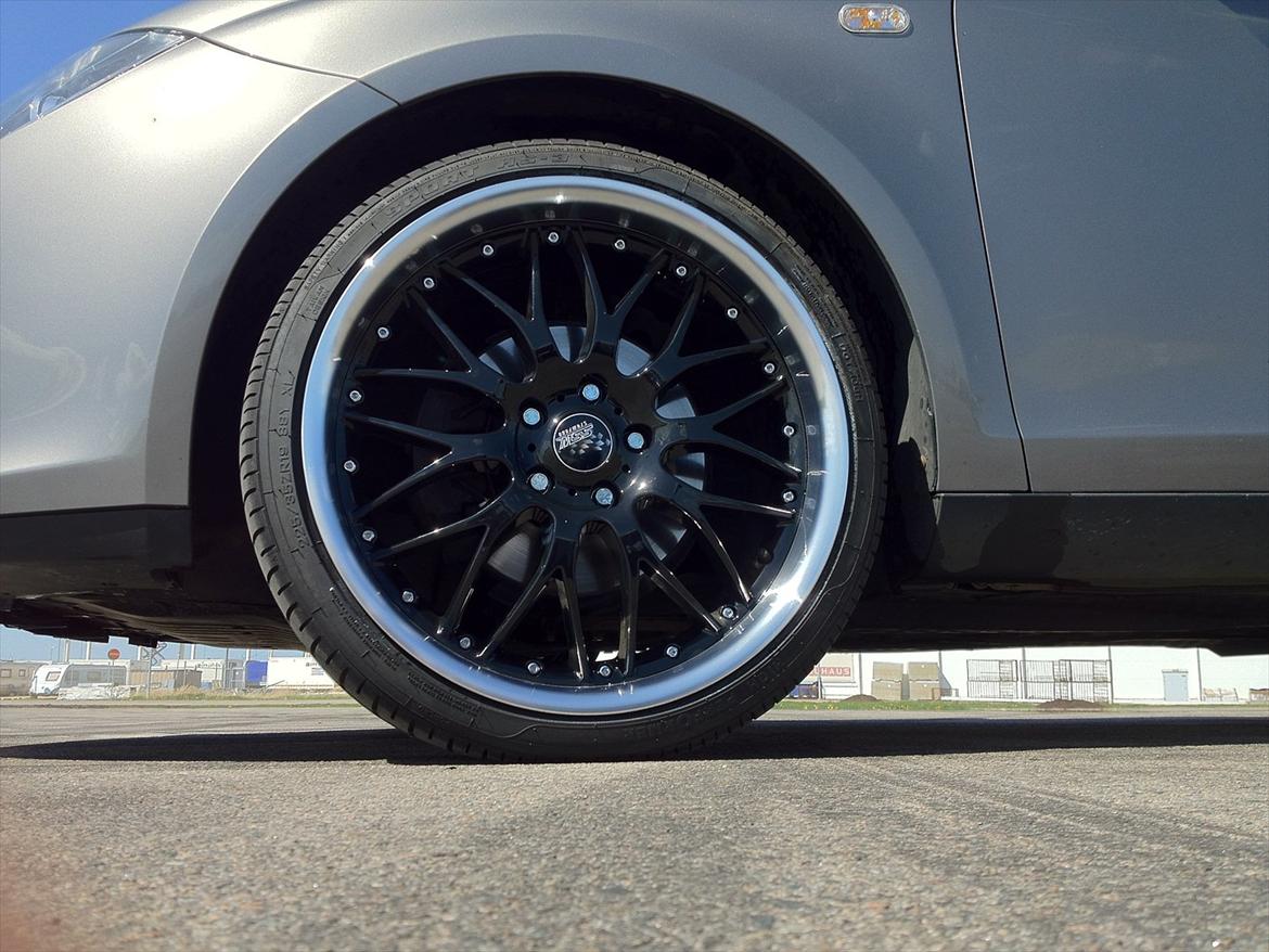 Seat Altea xl - 19" og plads .. den skal ned :) billede 2