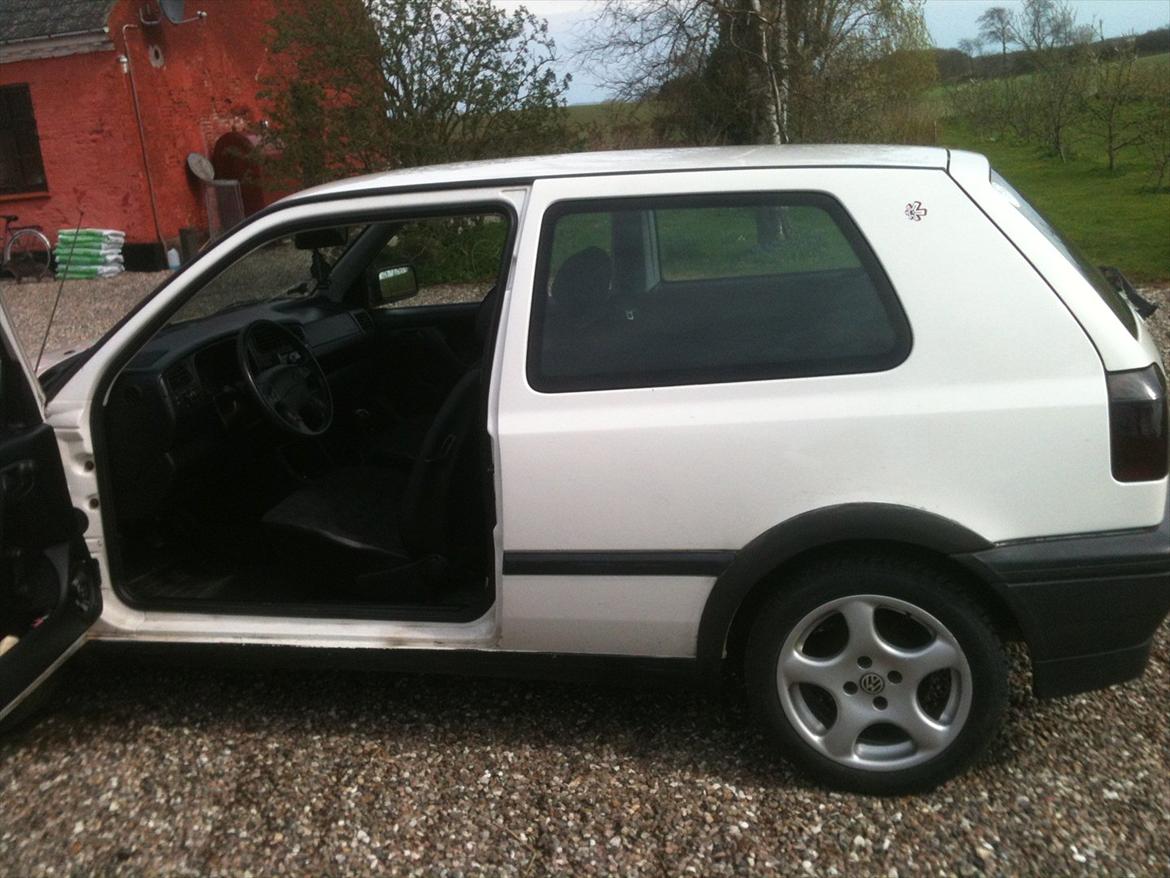 VW Golf 3 Totalskadet billede 6