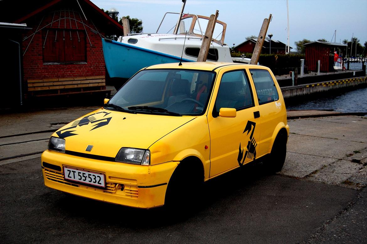 Fiat Cinquecento 1.1 sporting - Bilka buler fremgår desværre tydeligt, men det skal jeg nok få fikset  billede 2