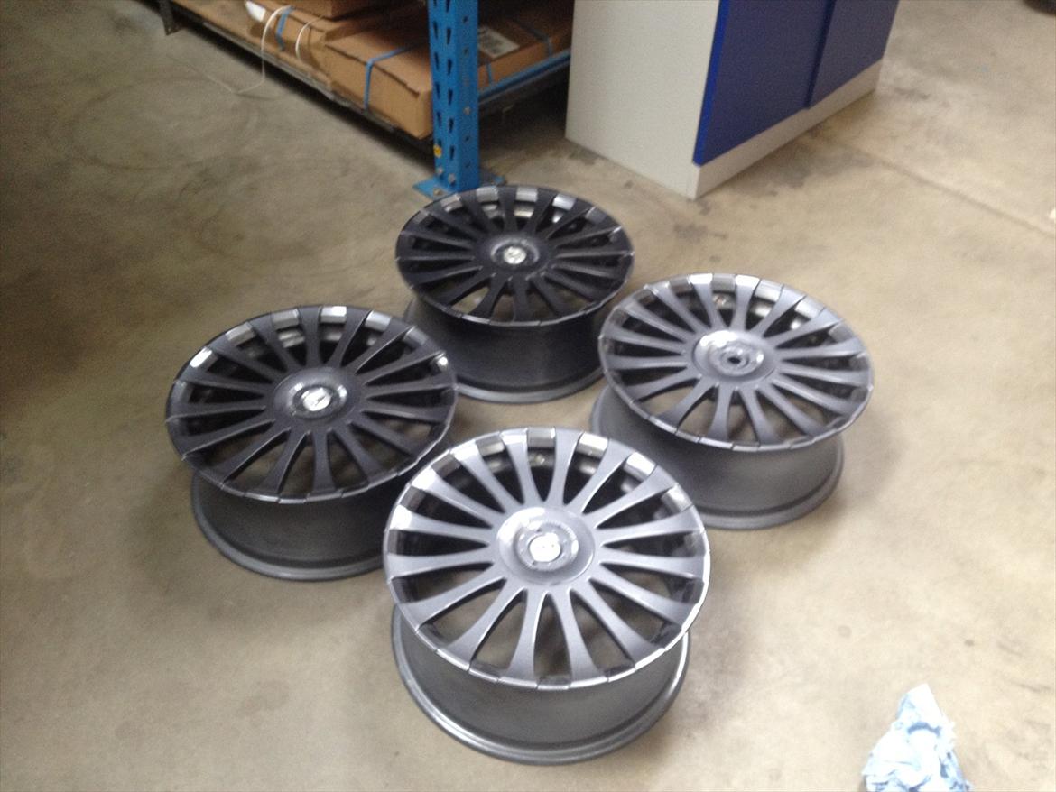 VW Golf IV - Sommer fælgene, som bare ligger og venter. ;( billede 6