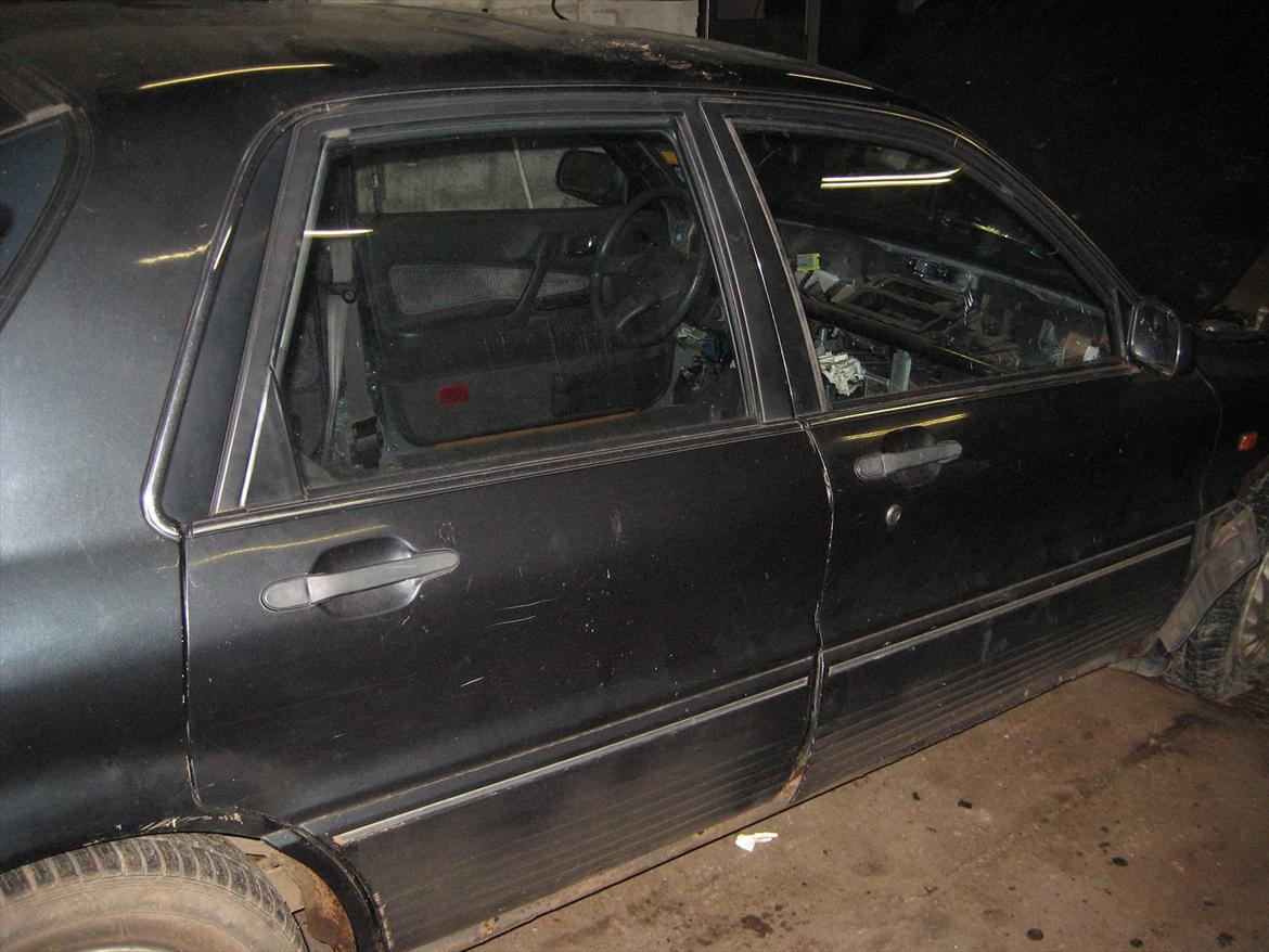 Mitsubishi Galant 2.0 Fartpilot billede 5