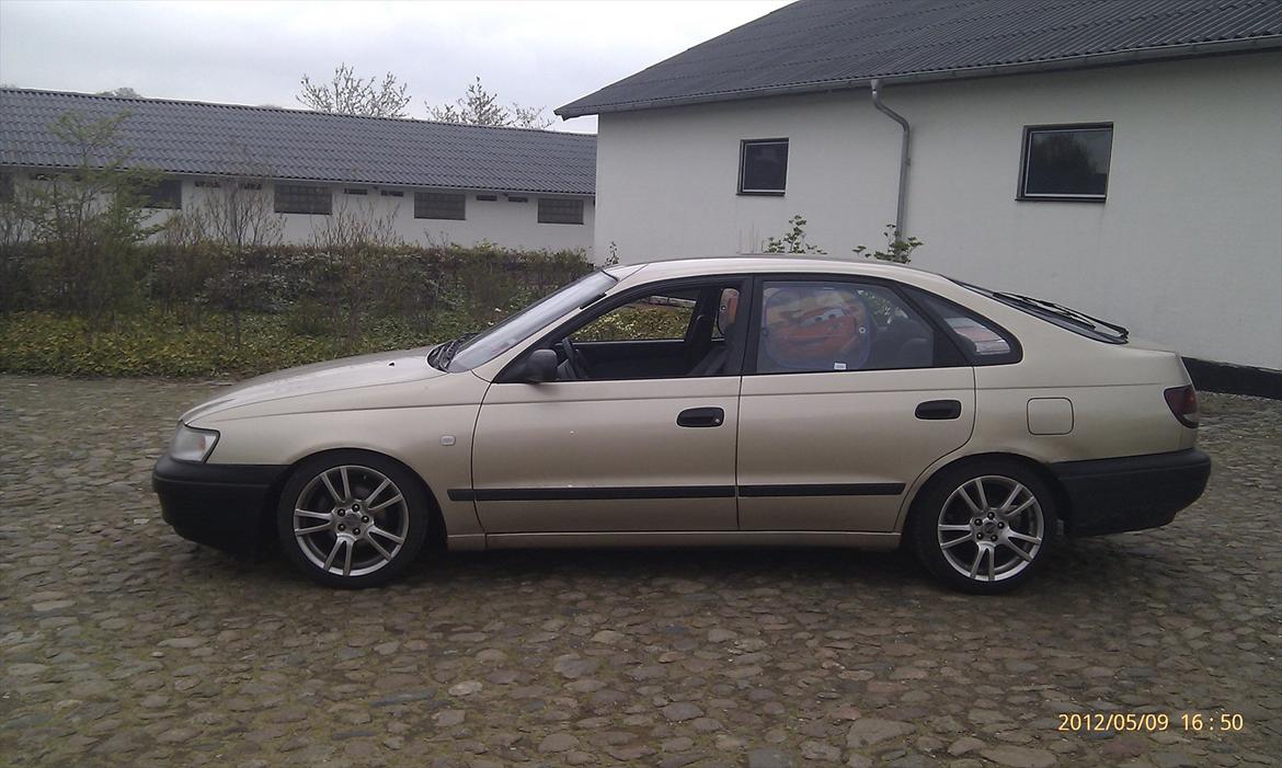 Toyota Carina E SOLGT!! billede 3