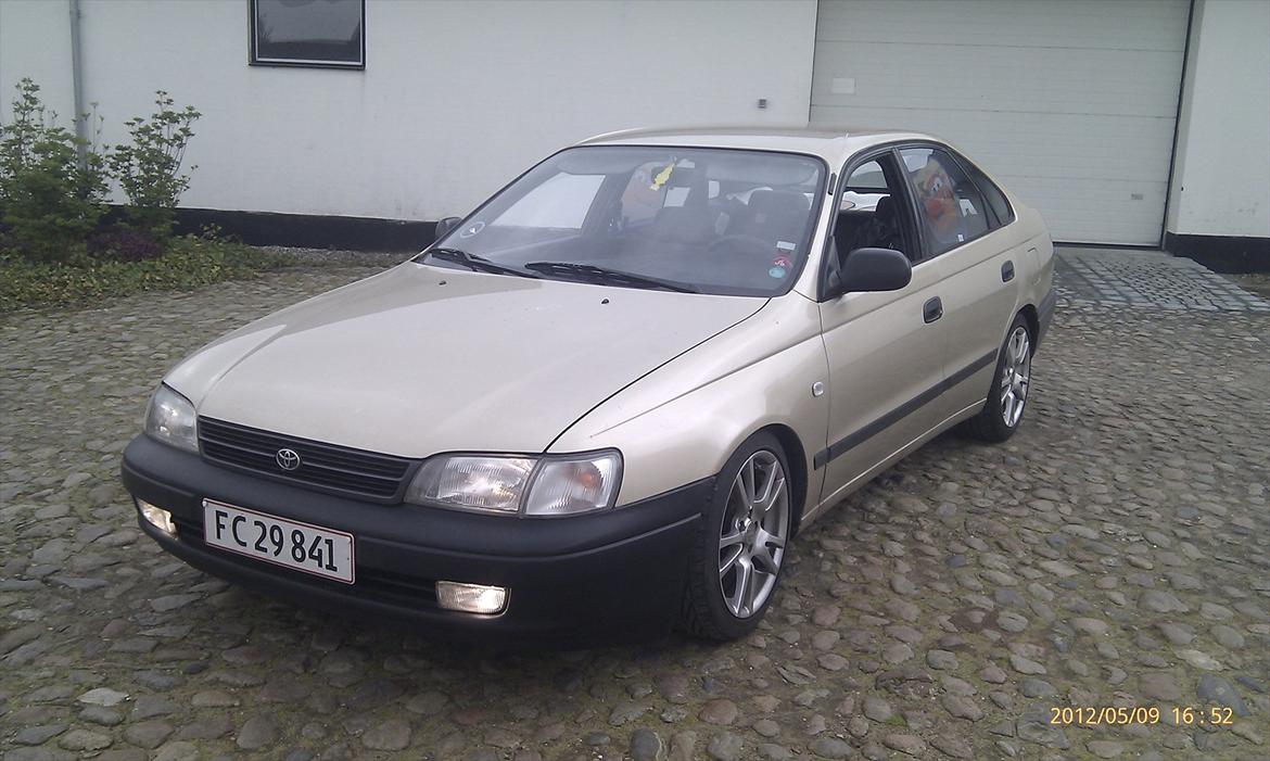 Toyota Carina E SOLGT!! billede 7