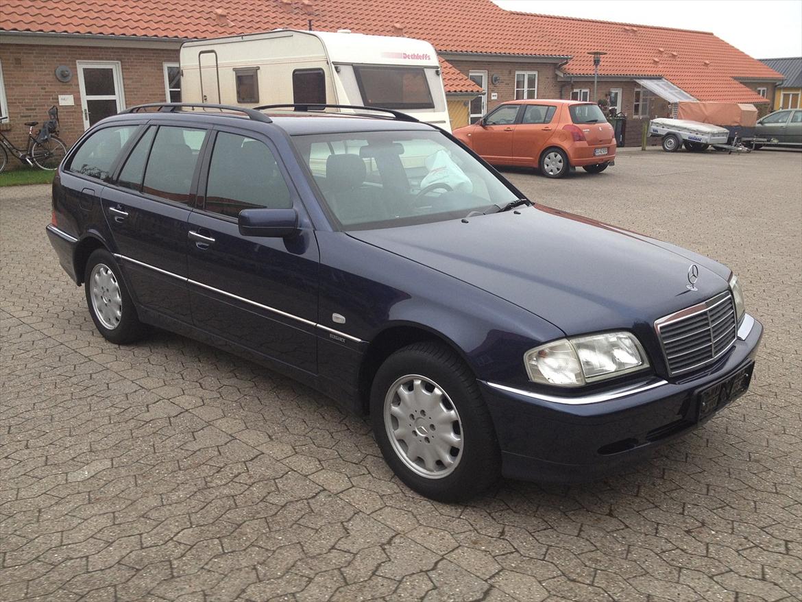 Mercedes Benz Mercedes-Benz C-klasse W202 C 220 TD Turbo 125HK S billede 4