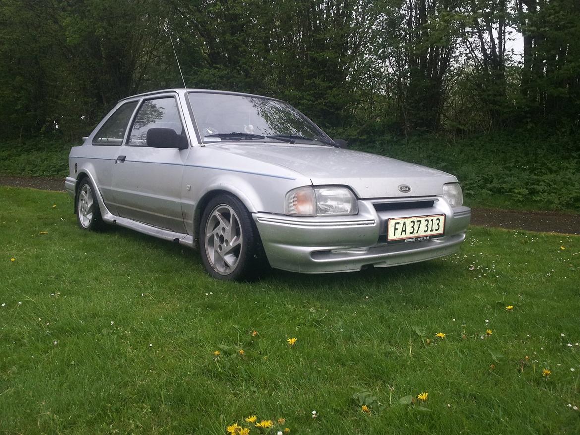 Ford escort 1.6 solgt billede 7