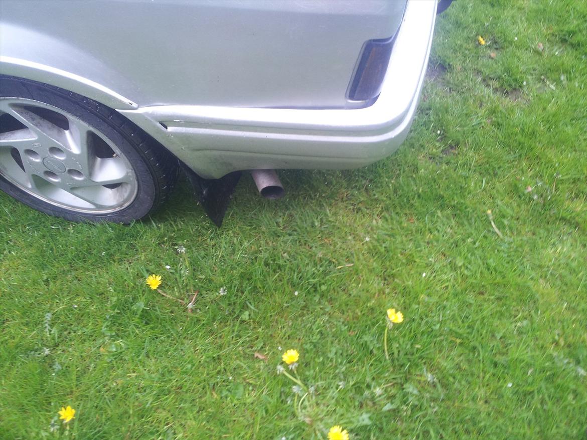 Ford escort 1.6 solgt billede 9