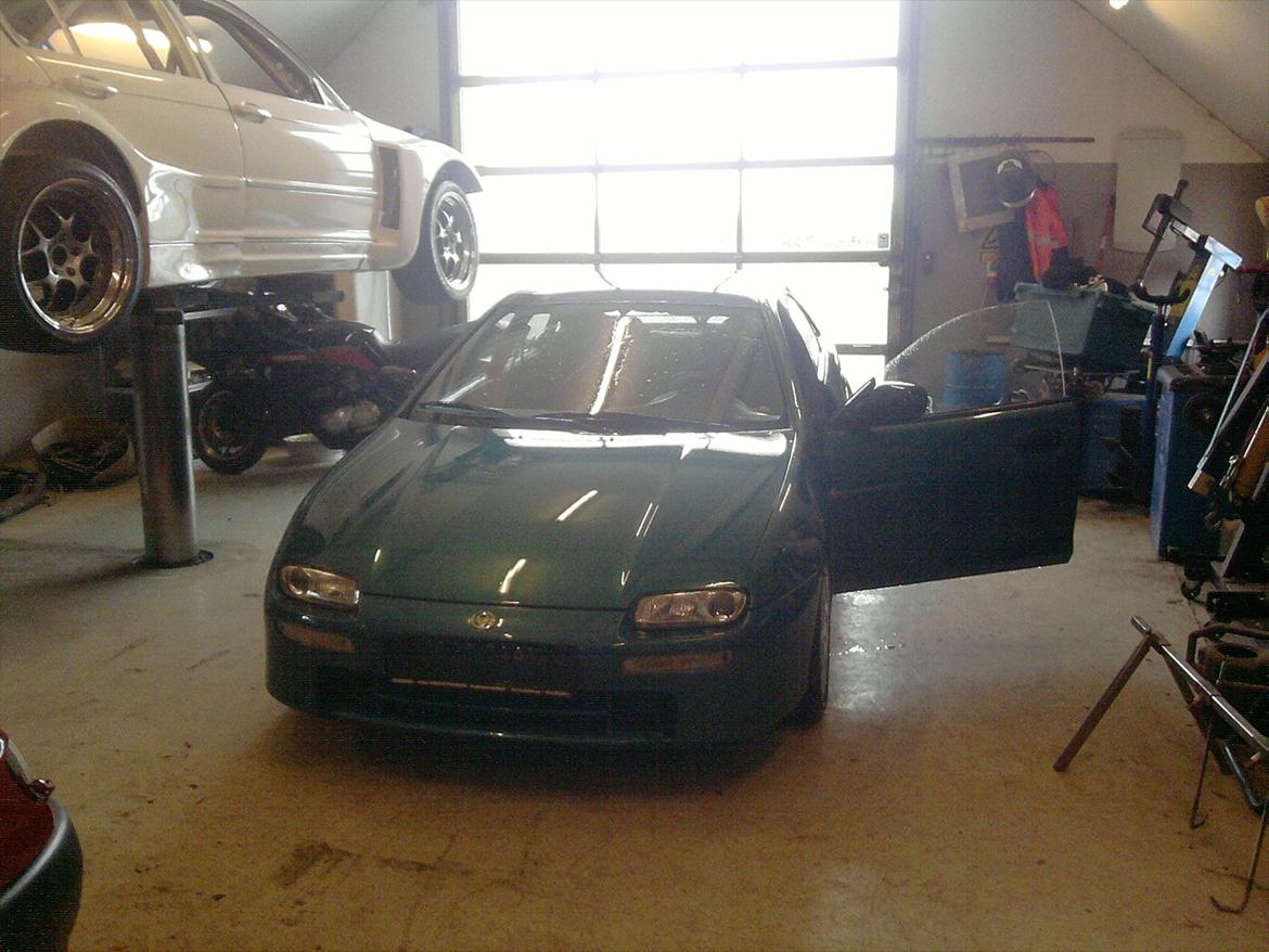 Mazda 323 f 1,8 Glx billede 9