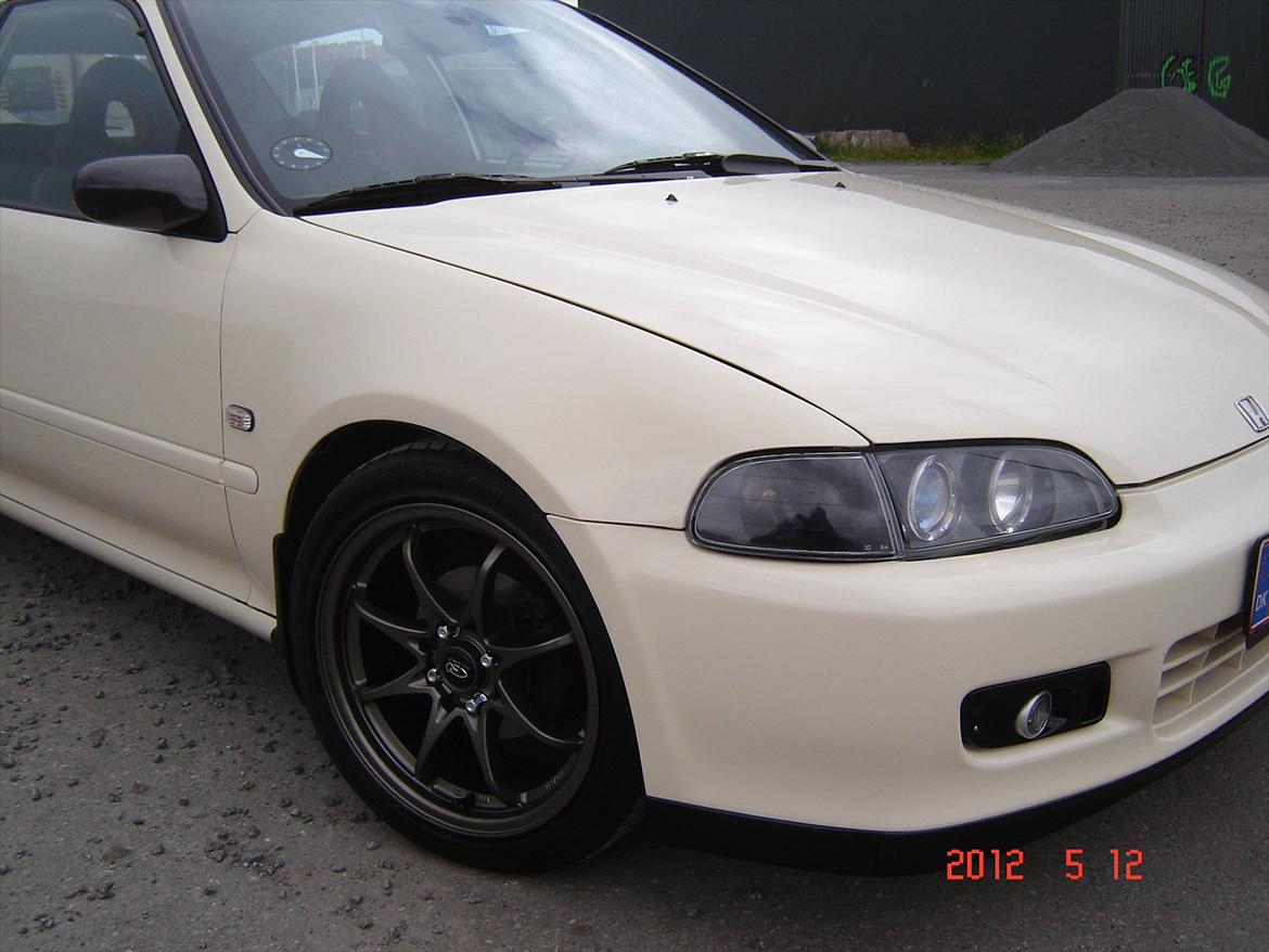 Honda Civic - 12/5-2012
Denji projektor forlygter
16" Rota Fighter i Bronze  billede 2