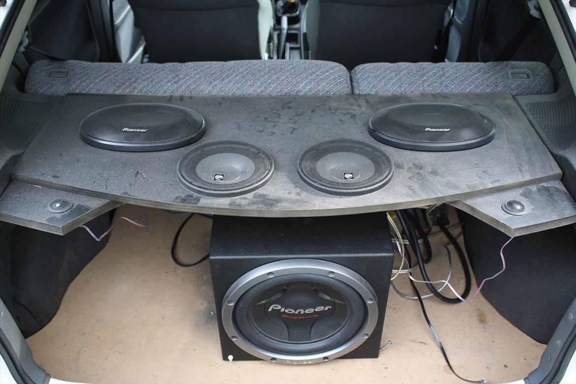 Opel Astra F - det ser lidt trist ud lige nu jeg skal lige ´have kikket på det. billede 19