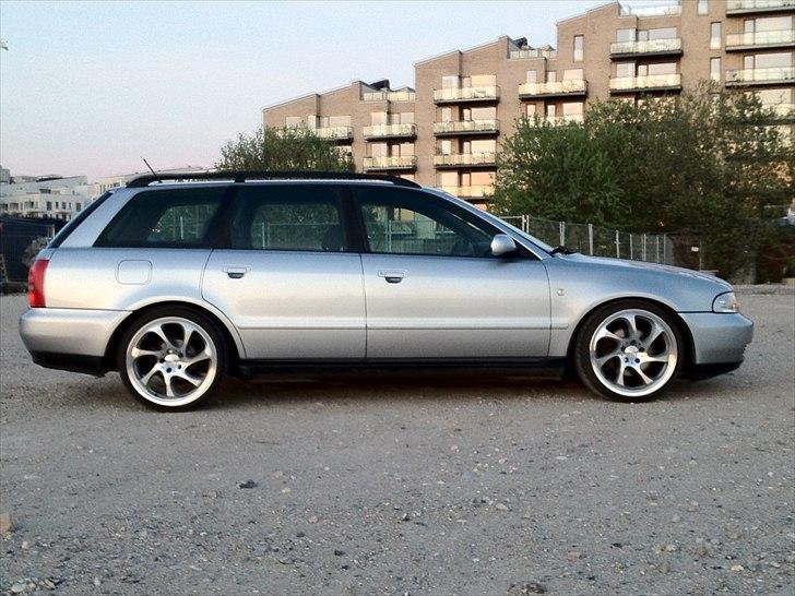 Audi A4 Avant 1.8 T billede 2
