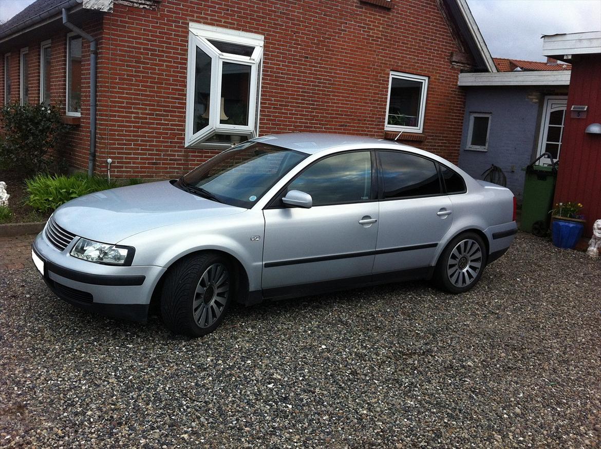 VW Passat 3b Limosine "SOLGT" billede 3