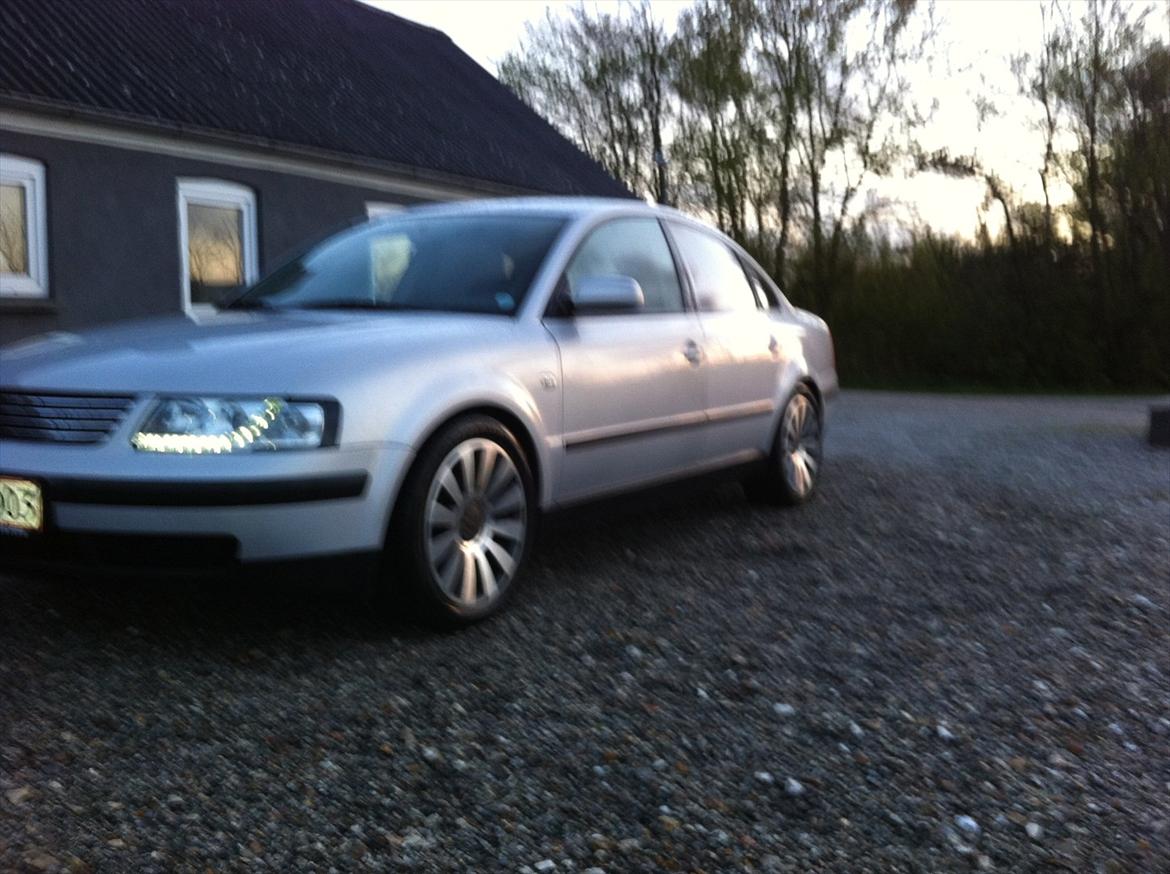 VW Passat 3b Limosine "SOLGT" billede 4