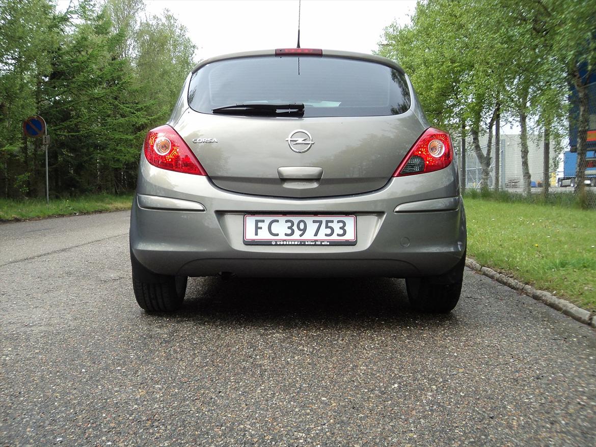 Opel Corsa D 1,4i 16V Cosmo Limited billede 13