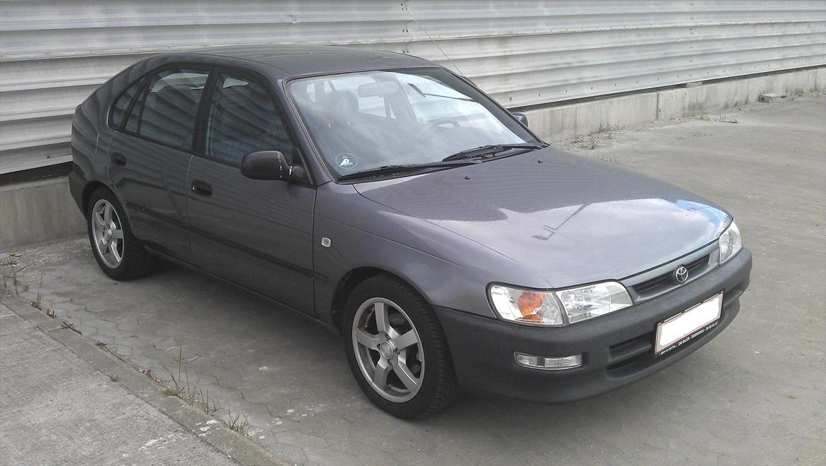 Toyota Corolla E10 1.3 Xli (Solgt) billede 2