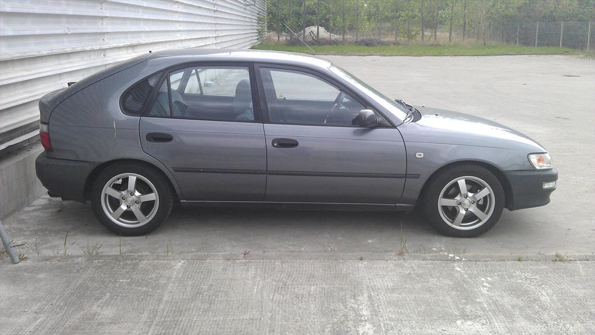 Toyota Corolla E10 1.3 Xli (Solgt) billede 6