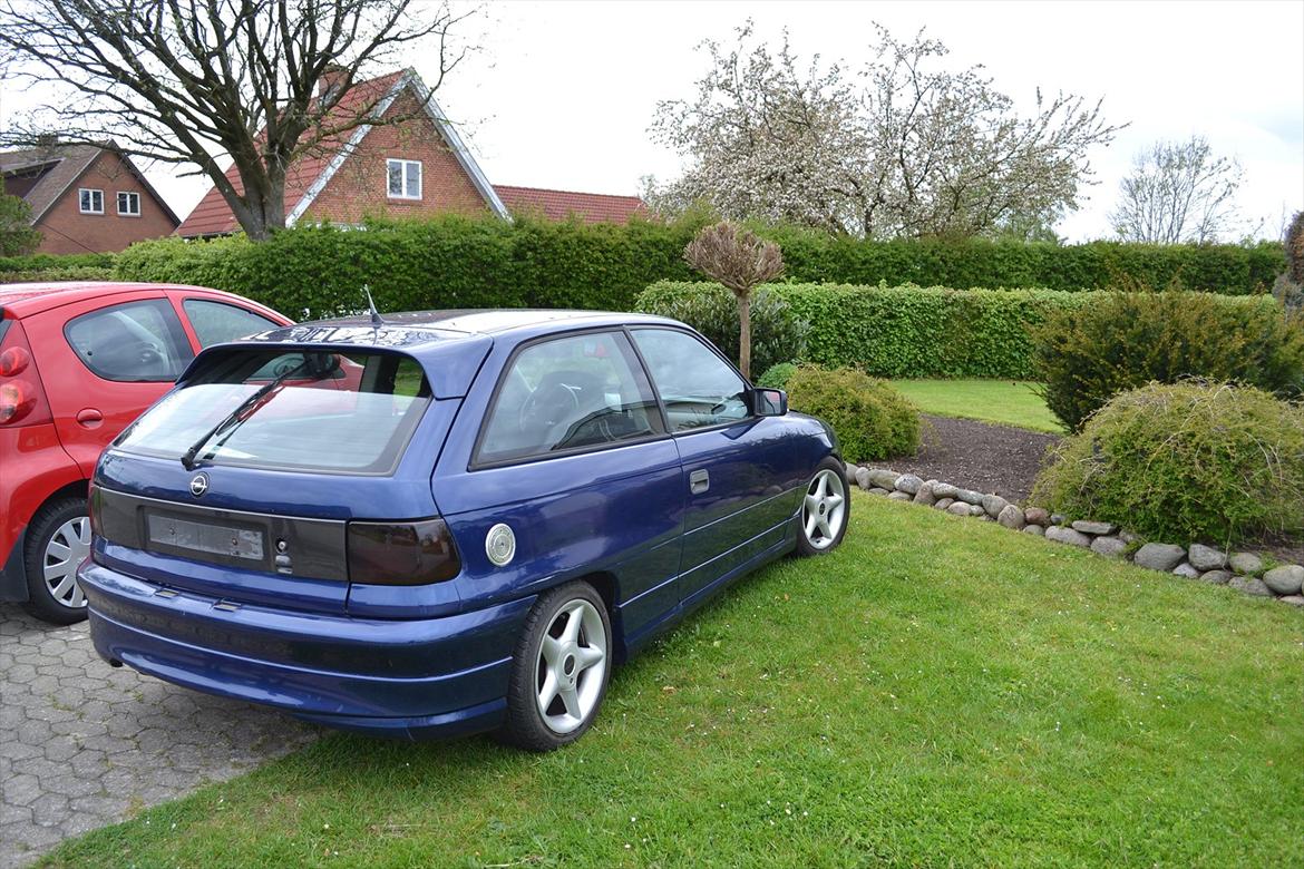 Opel astra gsi 8v billede 3