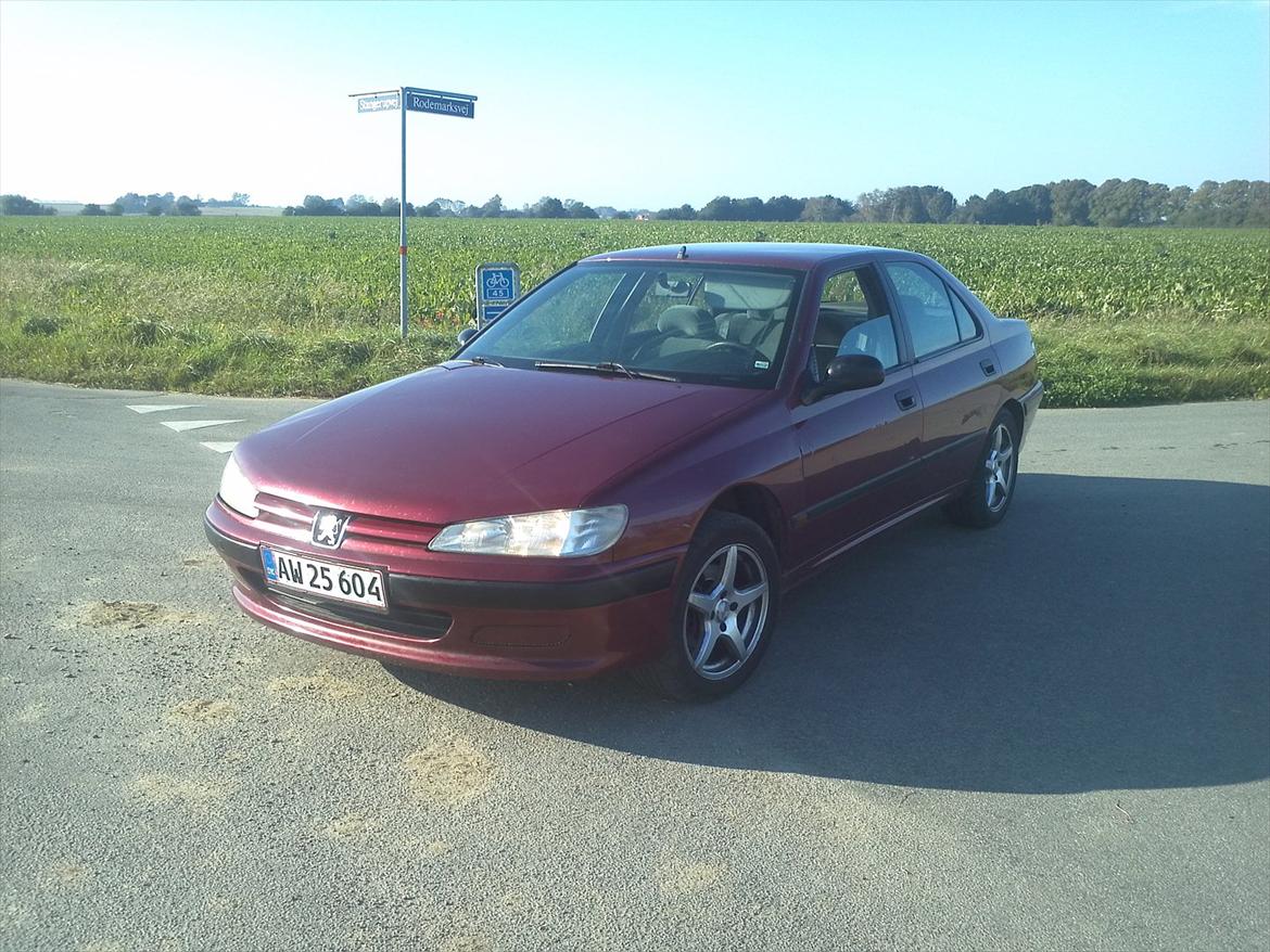 Peugeot 406 billede 1